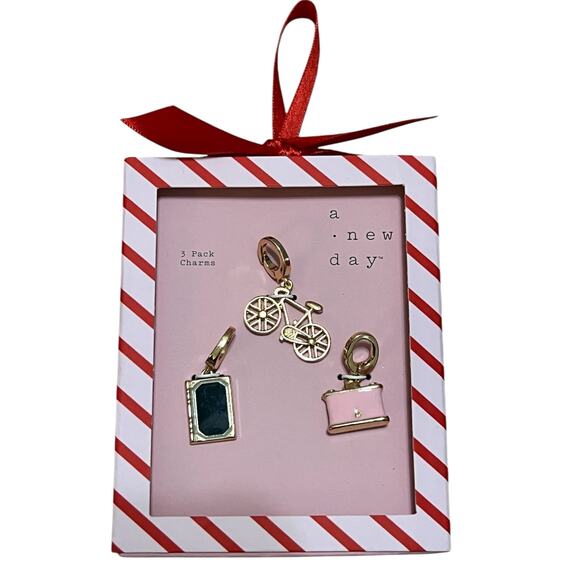 A New Day 3pc Charm Set Book Bicycle Camera Gold-Tone Women NWT - Picture 1 of 1